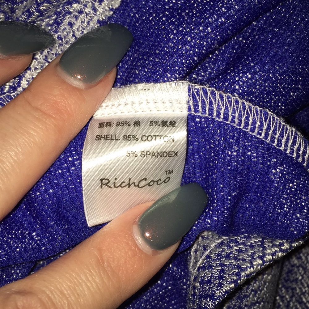 Blue/White Deep V-Neck Sweater - Picture 5 of 6
